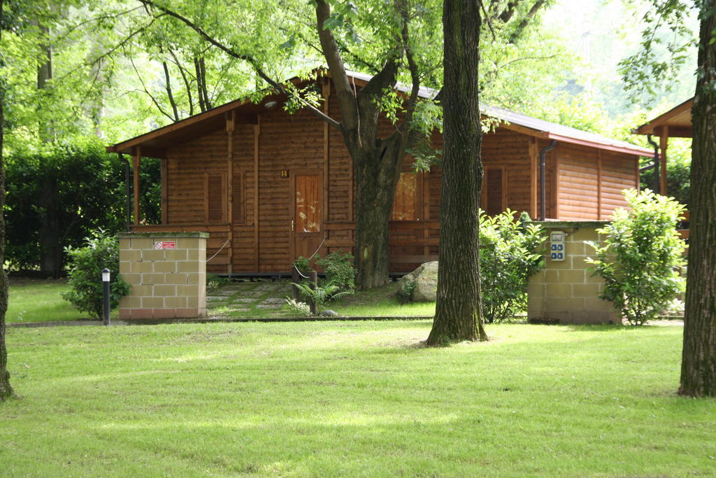 Anthares World Resort Candia Canavese Chambre photo